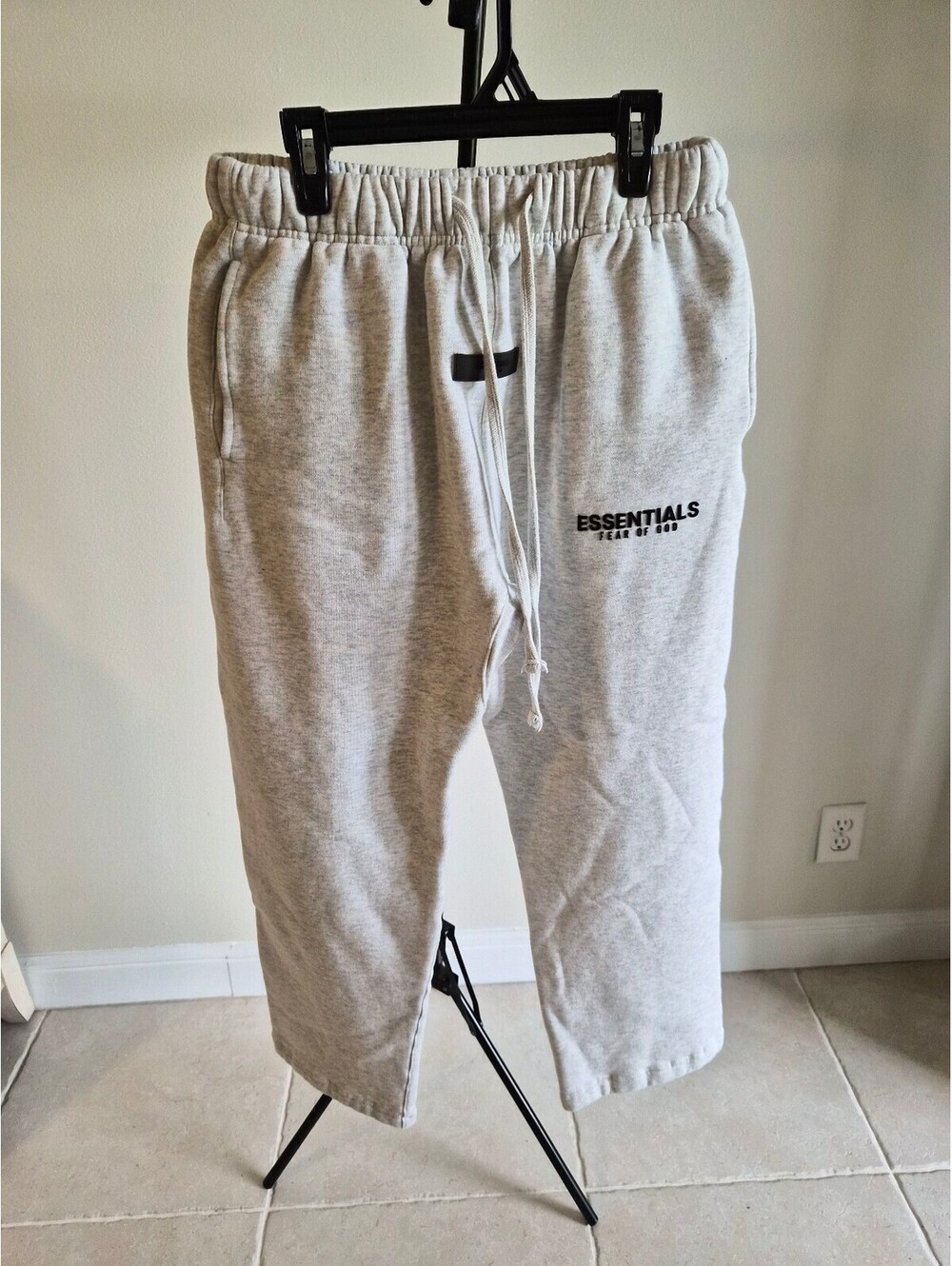 ESSENTIALS Fear of God Light Gray Sweatpants Small 0069